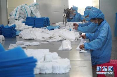 江西 開足馬力生產(chǎn)防護用品，全力保障市場供應(yīng)